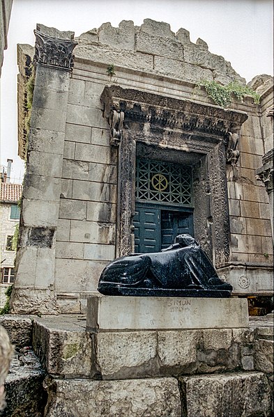 Temple of Jupiter, Split